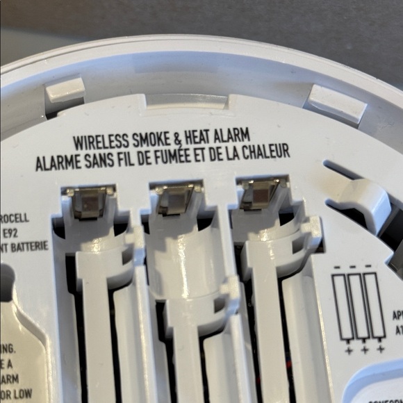 Apollo Smoke Detector - Picture 2 of 3